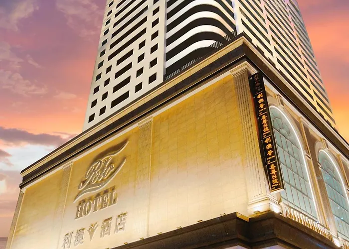 Rio Hotel