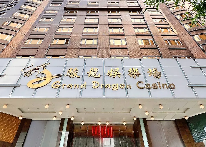Grand Dragon Hotel