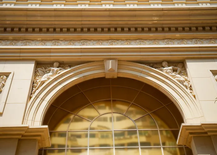 L Arc Macau